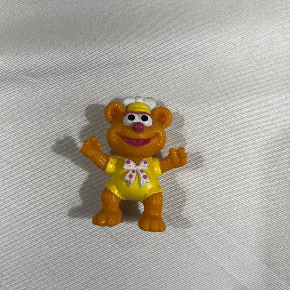 Vintage 1987 McDonald's Muppet Babies Fozzie Bear PVC Happy Meal Toy Figure